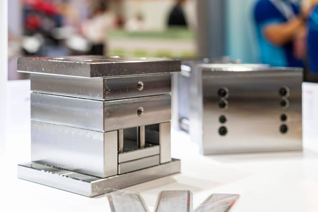 Plastic injection metal mold production from manufacture by high precision and quality cnc machining center material made from steel